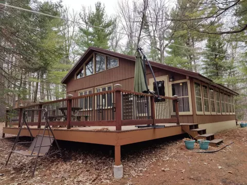 40669 Pequot Dr, Browerville, MN 56438