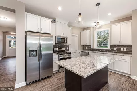 13707 Brookside Path, Rosemount, MN 55068 photo 3