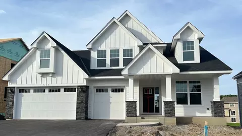 3103 Sugar Maple Dr, Chaska, MN 55318