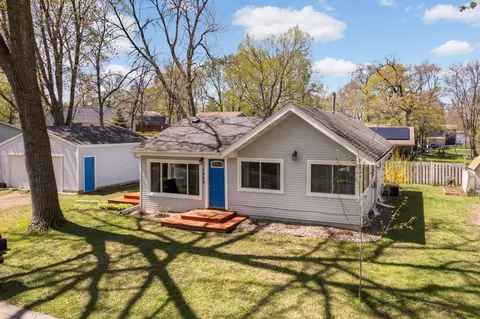 1665 Eagle Ln, Mound, MN 55364