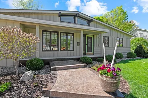 135 Albert St, Loretto, MN 55357 photo 3