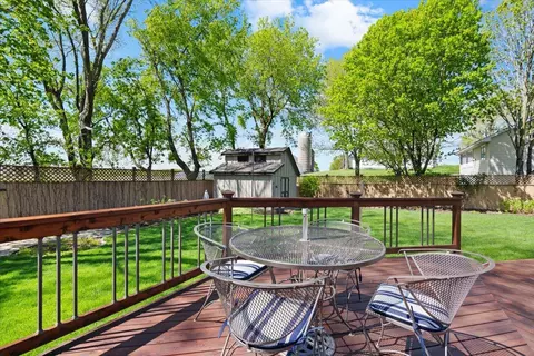 135 Albert St, Loretto, MN 55357 photo 13