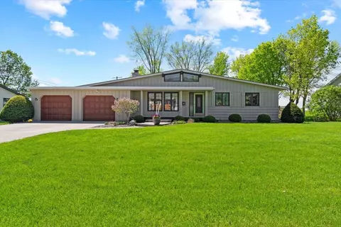 135 Albert St, Loretto, MN 55357