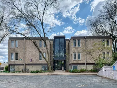 4014 15th Ave S #17B, Minneapolis, MN 55407