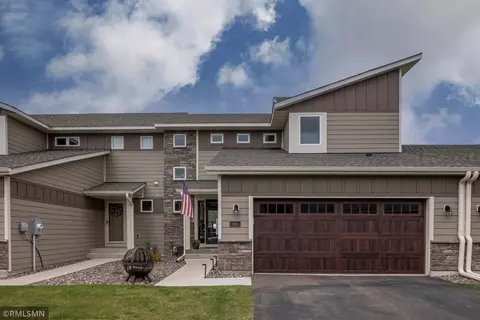 10788 Retreat Ln, Woodbury, MN 55129