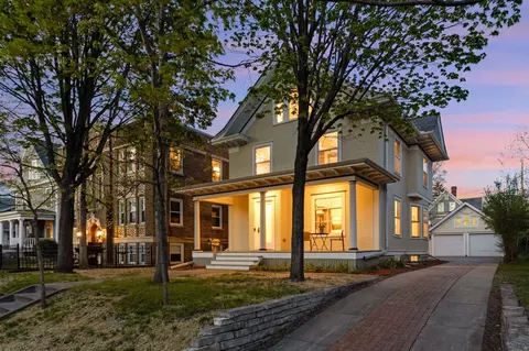 2525 Garfield Ave, Minneapolis, MN 55405