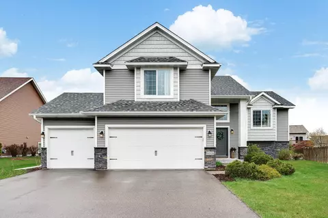 9006 Tessman Pkwy N, Brooklyn Park, MN 55445