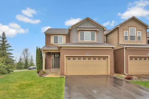 3201 Countryside Ct #A, Woodbury, MN 55129