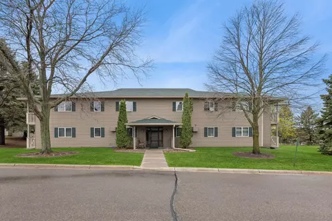 3265 80th St E #203, Inver Grove Heights, MN 55076