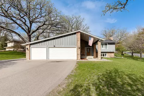 3408 W 134th St, Burnsville, MN 55337