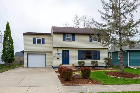 2034 18th St NW, Rochester, MN 55901