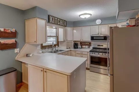 1828 S 8th St, Brainerd, MN 56401 photo 2