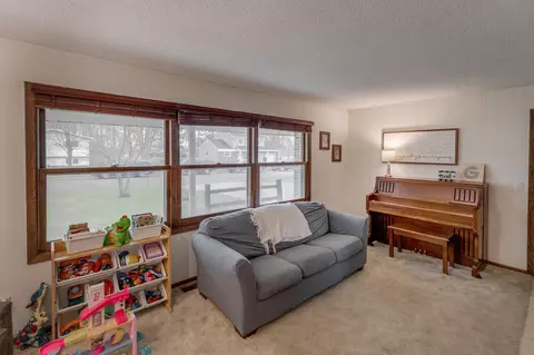 1828 S 8th St, Brainerd, MN 56401 photo 4