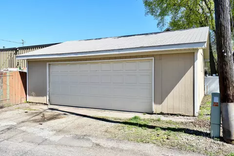 307 E 3rd St, Winona, MN 55987 photo 31