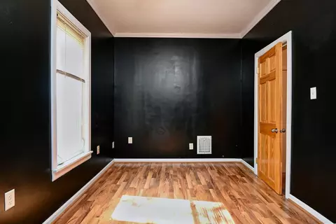 307 E 3rd St, Winona, MN 55987 photo 16