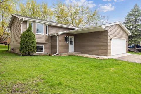 206 16th St S, Buffalo, MN 55313
