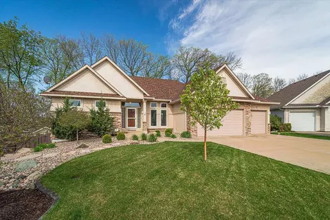 9370 138th Ct W, Savage, MN 55378