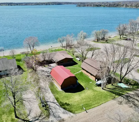 728 Yanda Dr SE, Alexandria, MN 56308