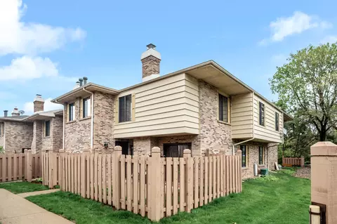3640 Independence Ave S #83, Saint Louis Park, MN 55426