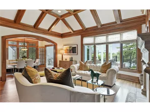 1000 Coventry Pl, Edina, MN 55435