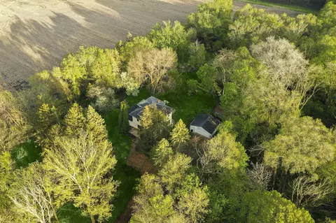 18351 State Highway 99, Le Center, MN 56057