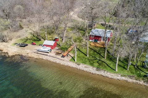 27169 Pleasant View Ln, Underwood, MN 56586