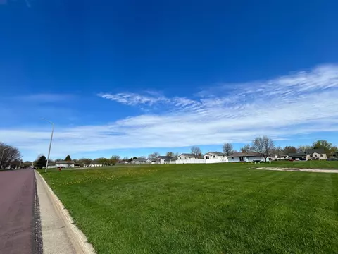 tbd Cecilee St, Worthington, MN 56187