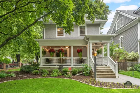 1986 Dayton Ave, Saint Paul, MN 55104