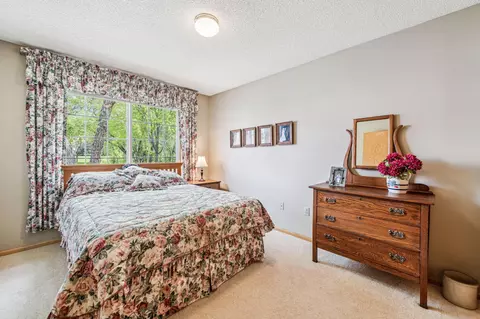 1878 N Ruby Ct, Eagan, MN 55122 photo 16