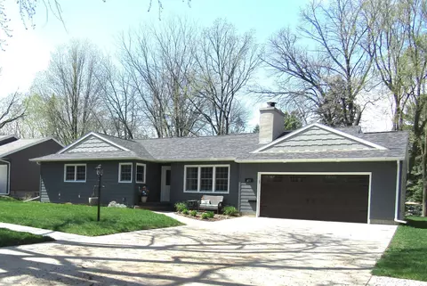 411 S 12th St, Montevideo, MN 56265