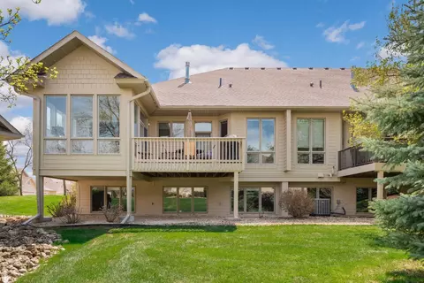 17536 Hackberry Ct, Eden Prairie, MN 55347 photo 28