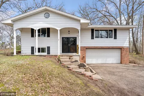 8451 214th St N, Forest Lake, MN 55025