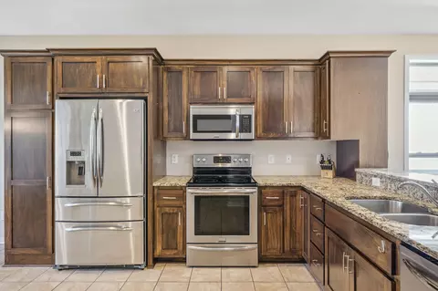 256 Lowell Rd, Champlin, MN 55316 photo 9