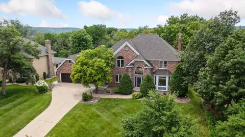 1405 Bell Oaks Ln SW, Rochester, MN 55902