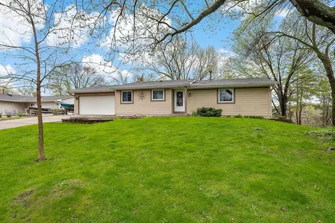 11407 Keating Ave, Burnsville, MN 55337
