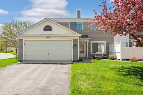 1929 Southcross Dr W #1204, Burnsville, MN 55306