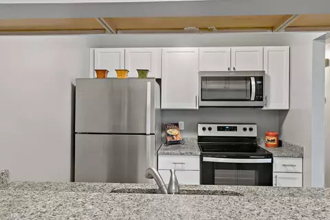 4476 Cinnamon Ridge Trl #A, Eagan, MN 55122 photo 10