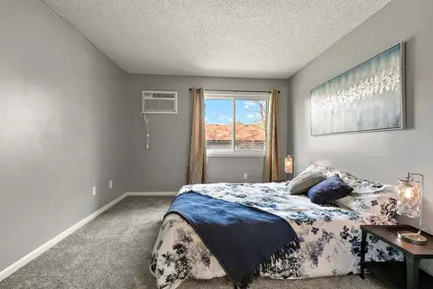 4476 Cinnamon Ridge Trl #A, Eagan, MN 55122 photo 20