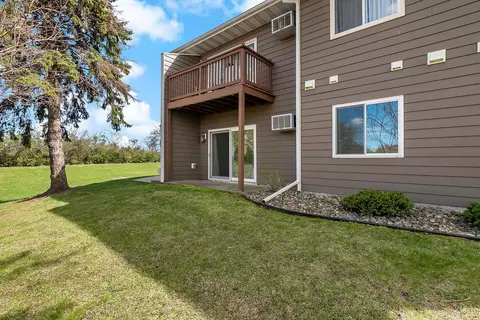 4476 Cinnamon Ridge Trl #A, Eagan, MN 55122 photo 25