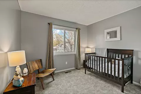 4476 Cinnamon Ridge Trl #A, Eagan, MN 55122 photo 15