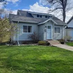 415 E Alcott Ave, Fergus Falls, MN 56537