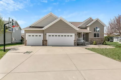 305 22nd Ave N, Sartell, MN 56377