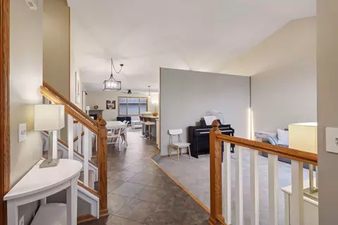 4422 Braddock Trl, Eagan, MN 55123 photo 7