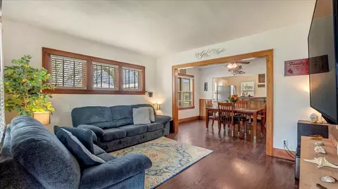 326 4th St S, Sauk Centre, MN 56378
