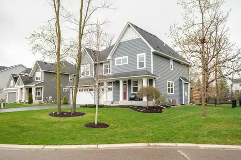 843 Arbor Woods Rd, Victoria, MN 55386