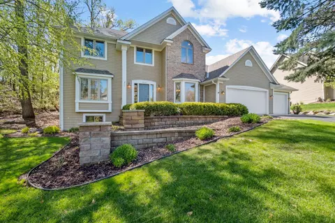 10120 170th St W, Lakeville, MN 55044