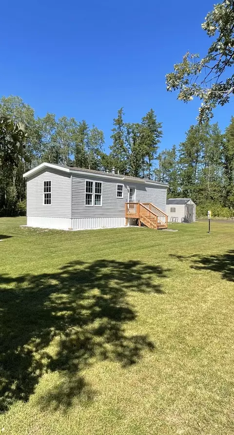 1619 E River Rd, Motley, MN 56466
