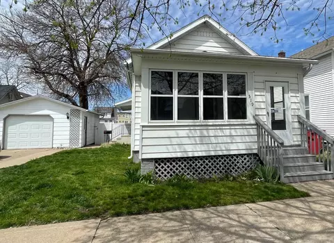519 Lafayette St, Winona, MN 55987