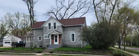 737 W Front St, Albert Lea, MN 56007