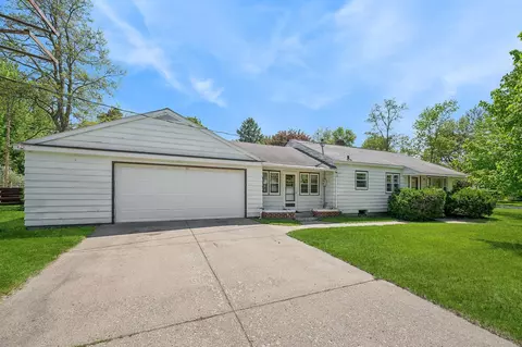 802 14th St SE, Saint Cloud, MN 56304